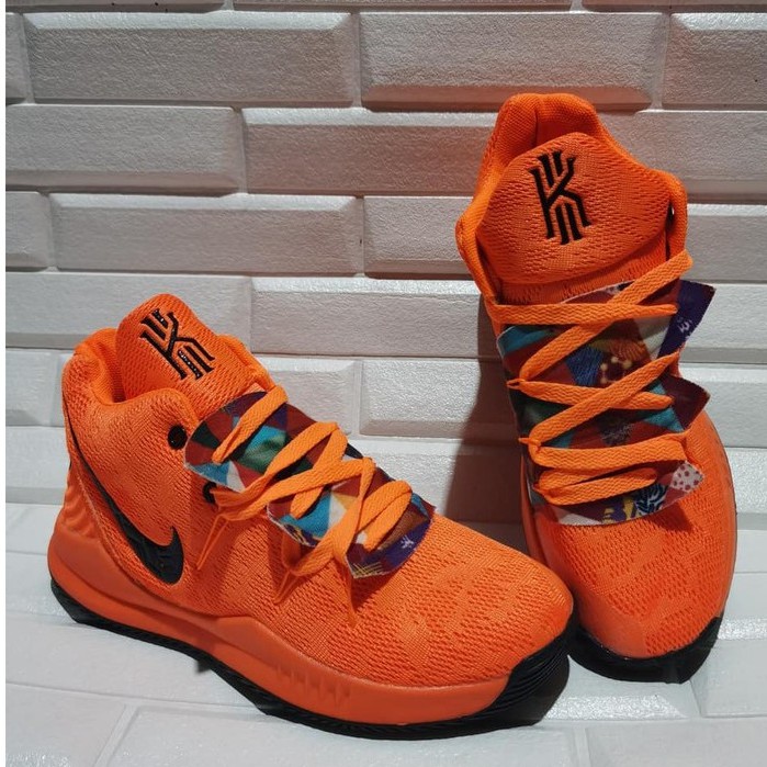 kyrie irving shoes high cut