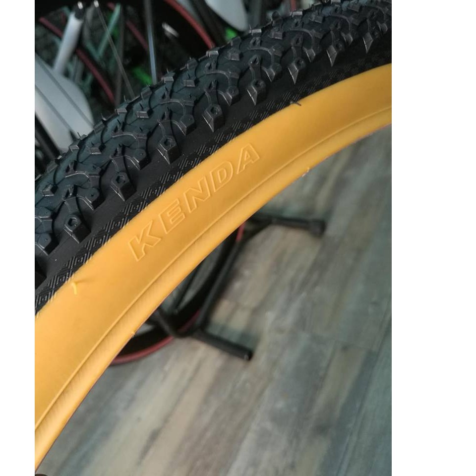 gum wall 29er tires