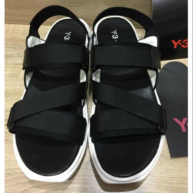 y3 slippers