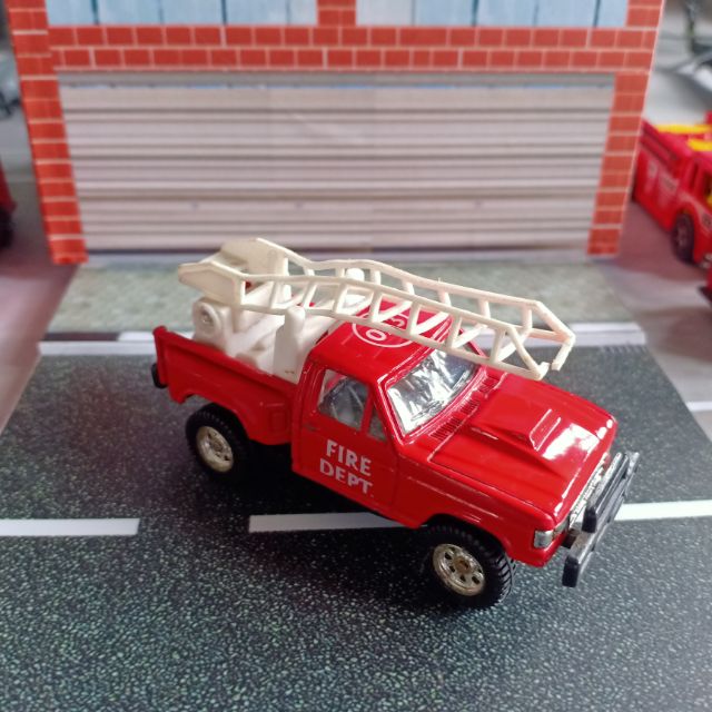 maisto pickup truck