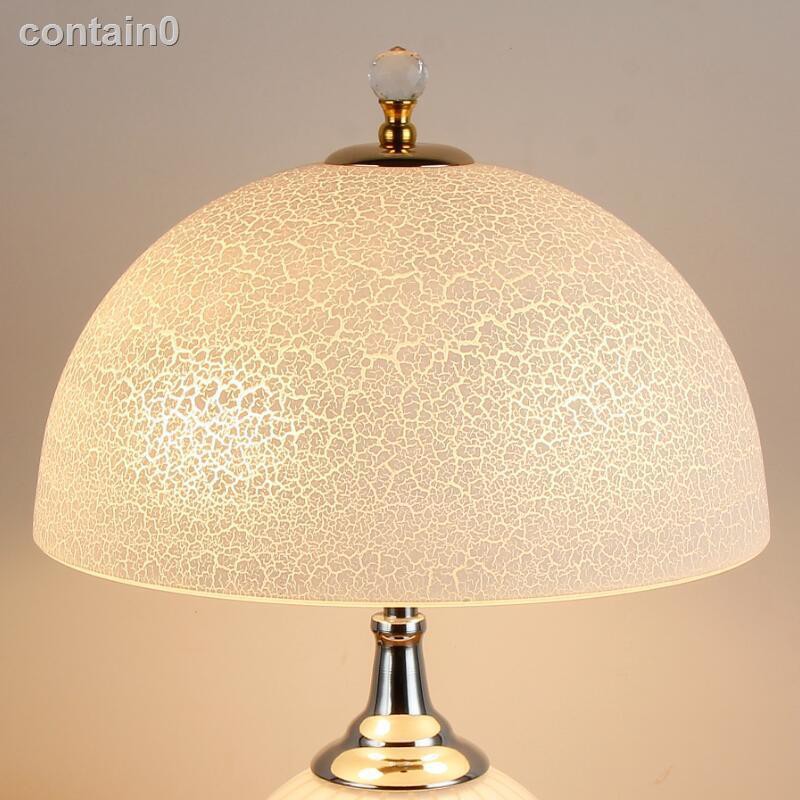 bedside table lamps