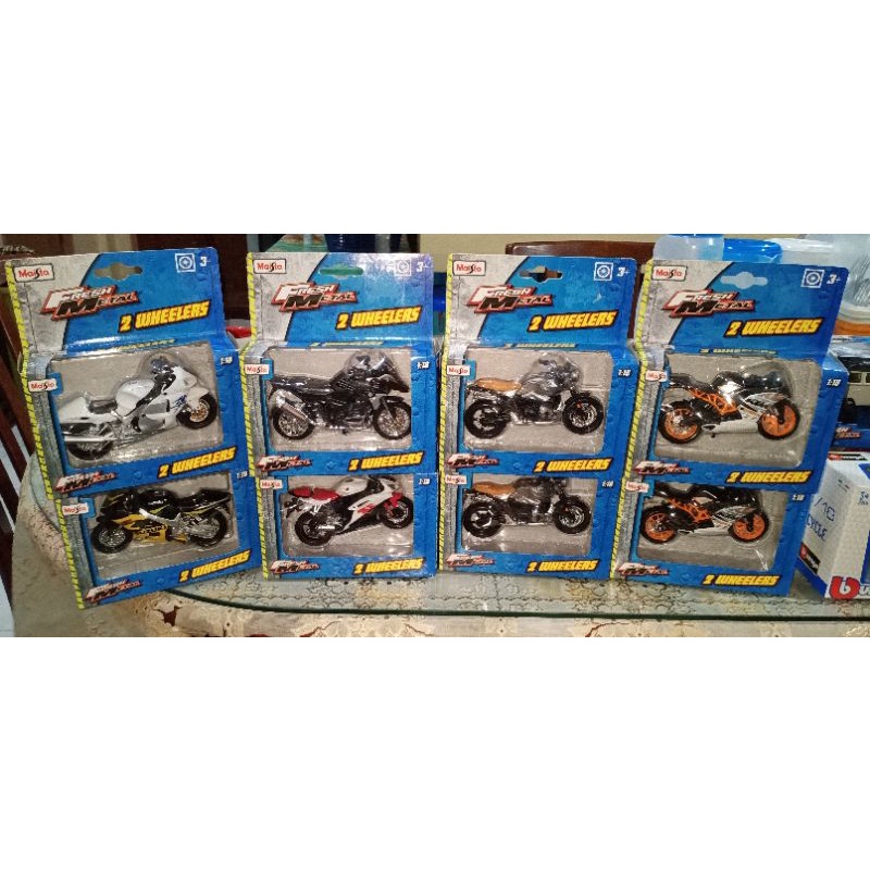 maisto 2 wheelers