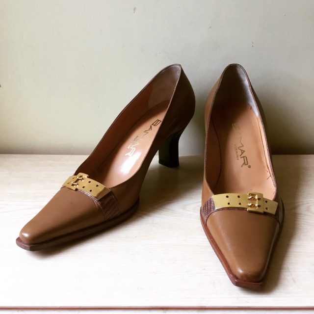 Bamar fabulous brown leather high heeled pointed shoes