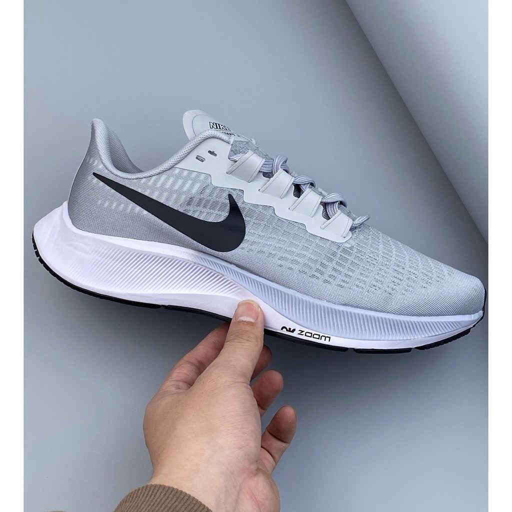nike air zoom mariah flyknit racer women's shoe
