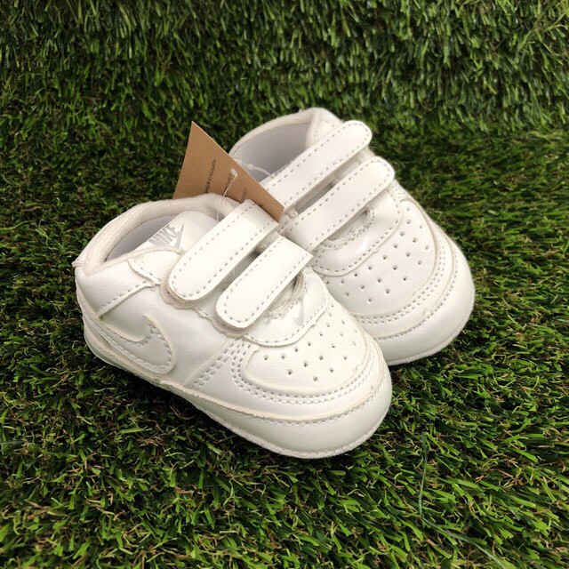 nike baby shoes white