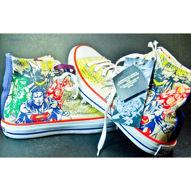 chuck taylor justice league