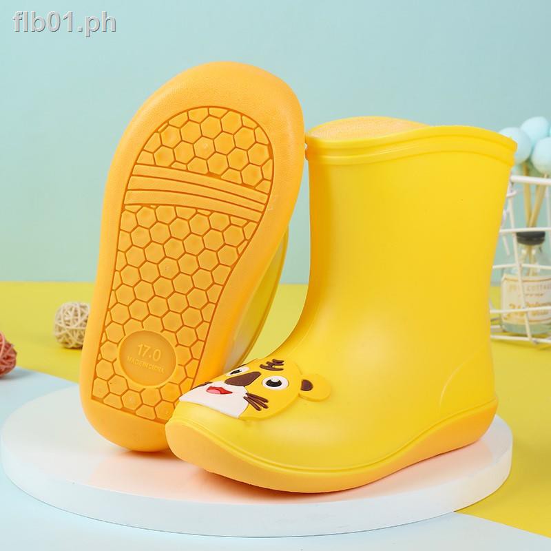 warm water boots