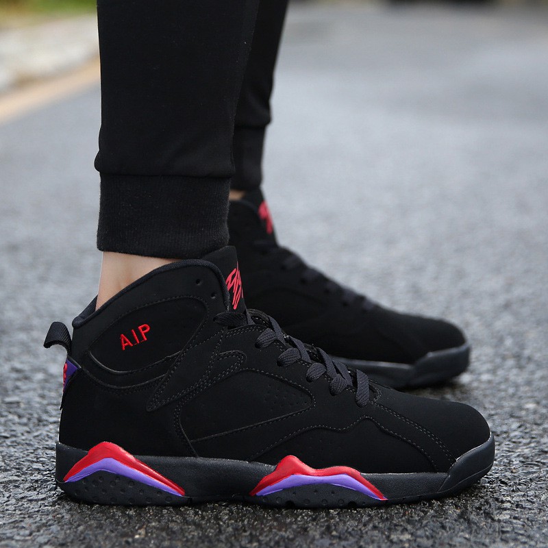 nike aj7