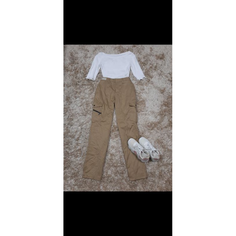 cargo pants, color brown Shopee Philippines