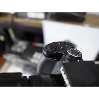 Panasonic G85 + 14-42 mid condition, no heavy marks, works well, thin rubber handles, starting to sw #2