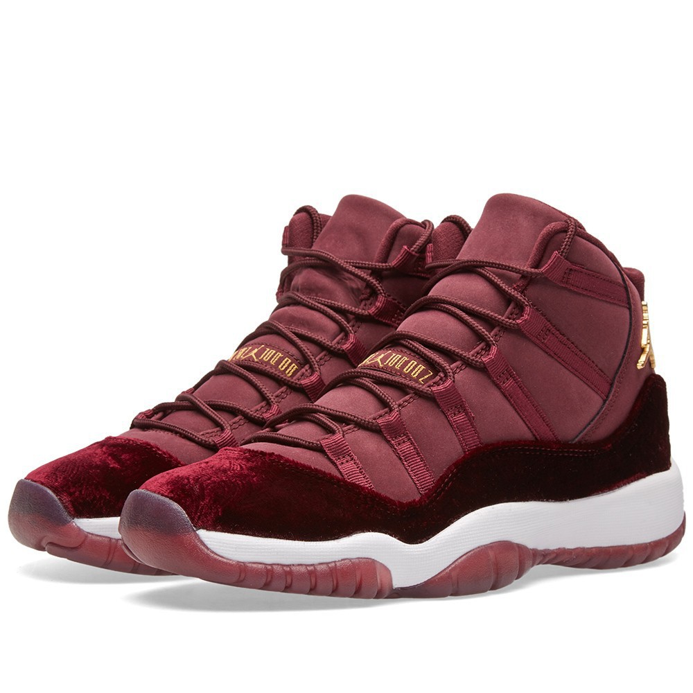 jordan retro 4 red velvet