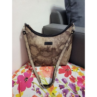 prima classe sling bag