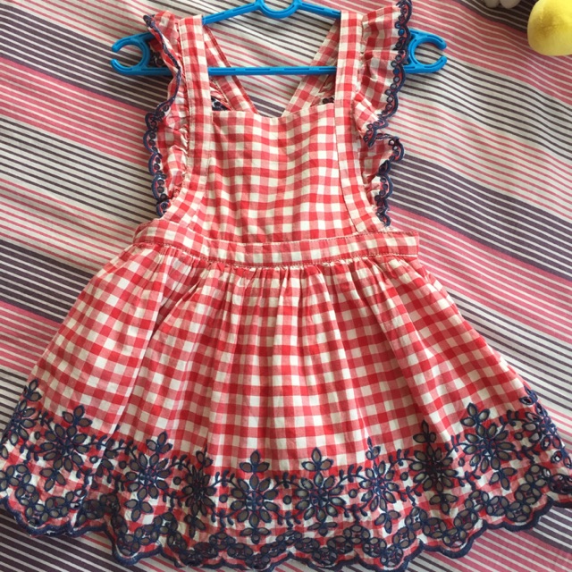 baby gap eyelet dress