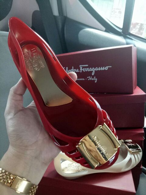 salvatore ferragamo jelly shoes fake