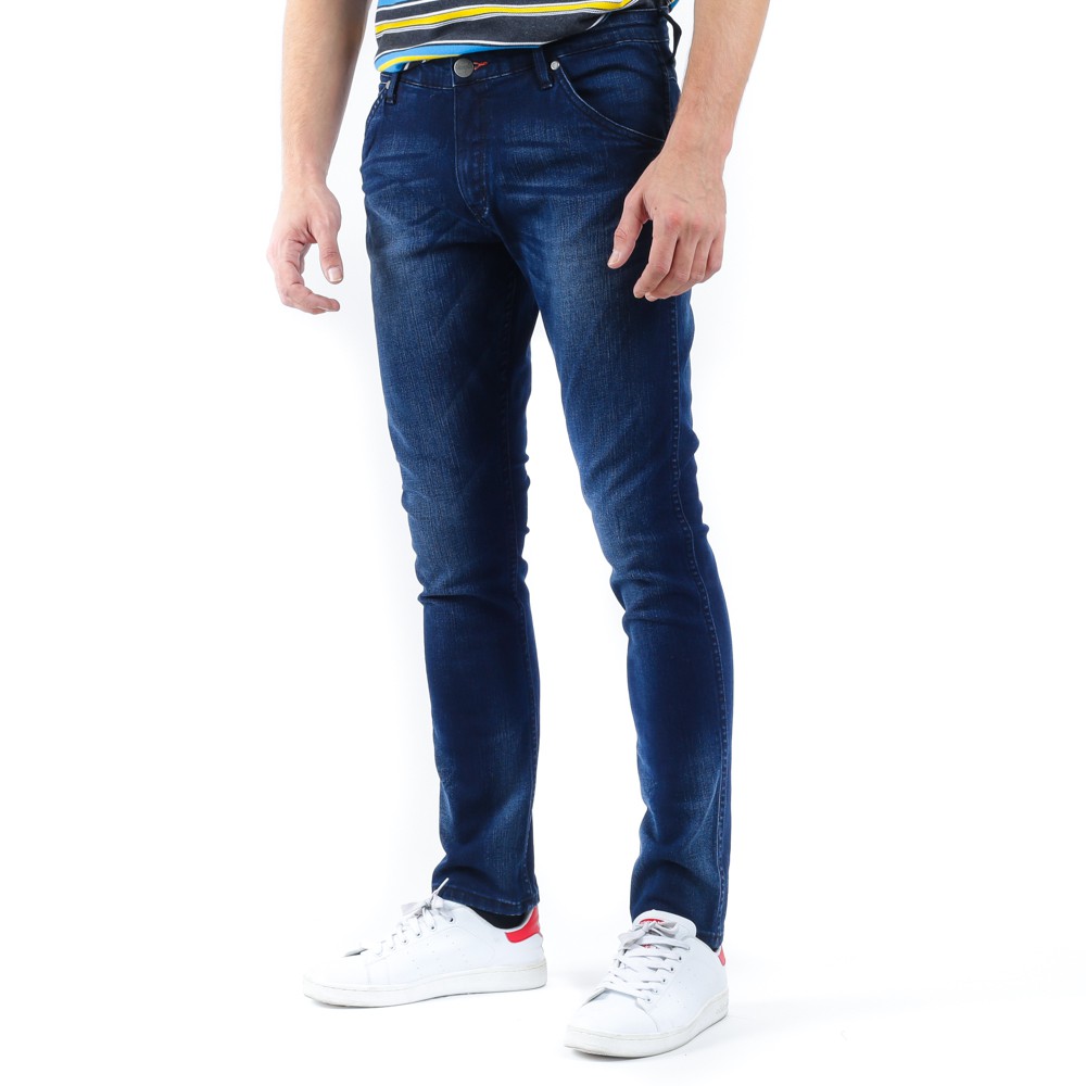 where do they sell wrangler jeans