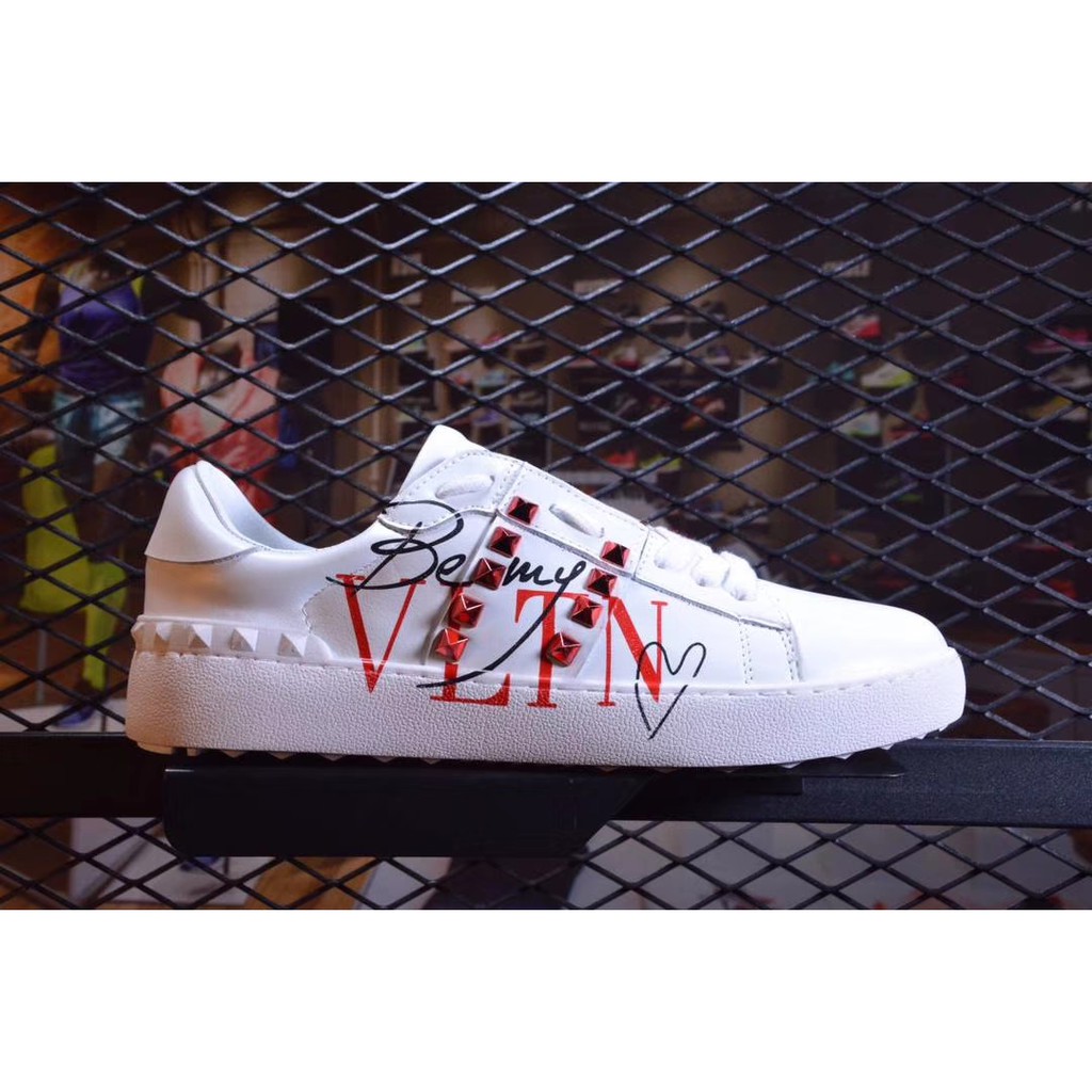 be my vltn shoes