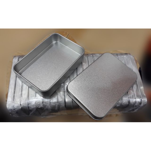 square tin can