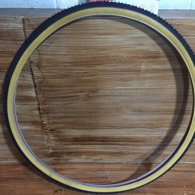 kenda gumwall tires 700c