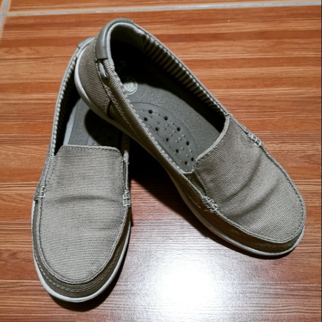 women's walu canvas loafer