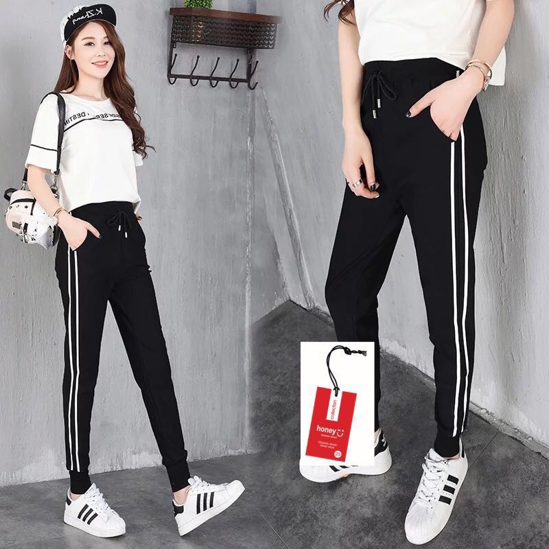 girl jogger pants outfit