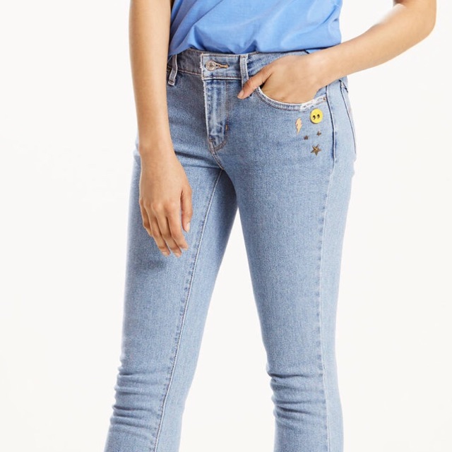 levi's 711 skinny mid rise slim through hip and thigh