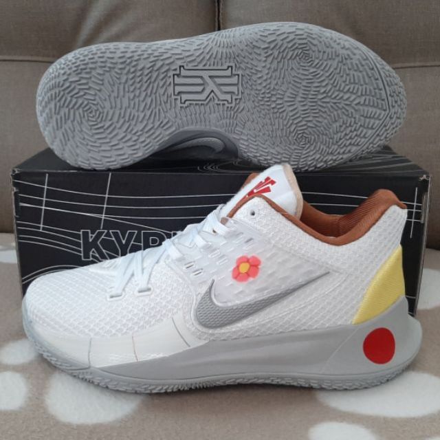 kyrie low 2 spongebob