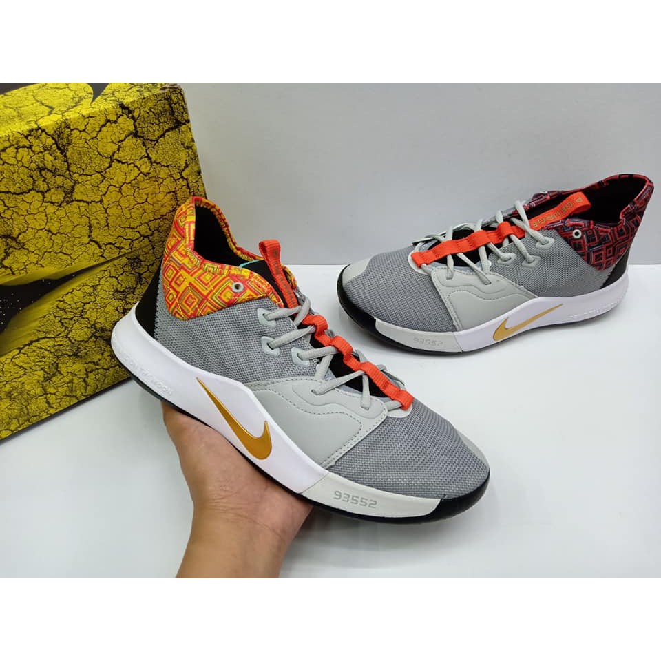 pg 3 bhm nike