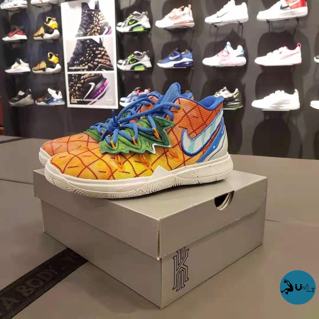 kyrie shoes pineapple