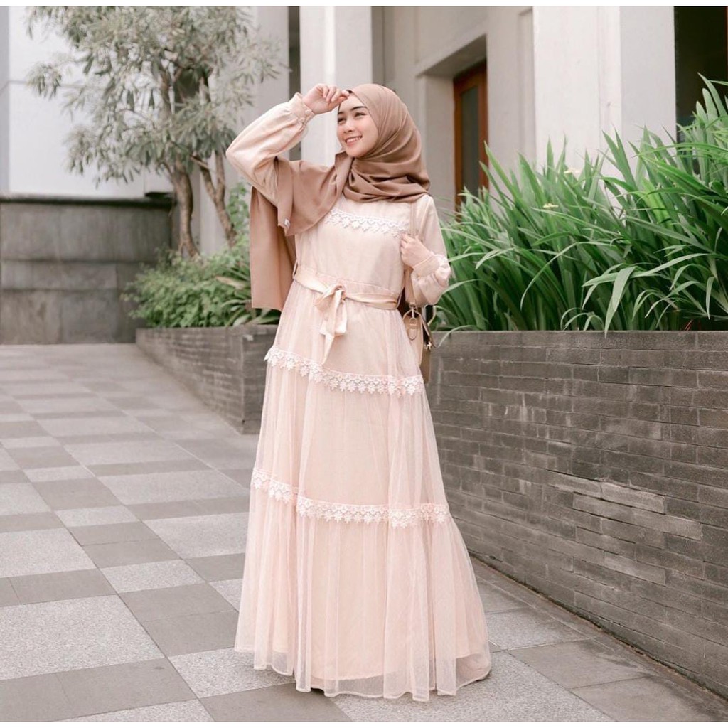 nadira maxi dress