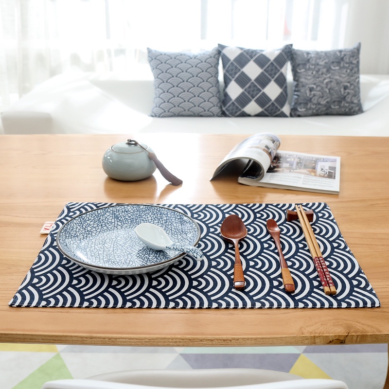 1 pcs Cotton Linen Placemats for Table Japanese Style Lucky Cat Double Layer Place Mat Set in Kitchen Dinner Mat Anti-Hot