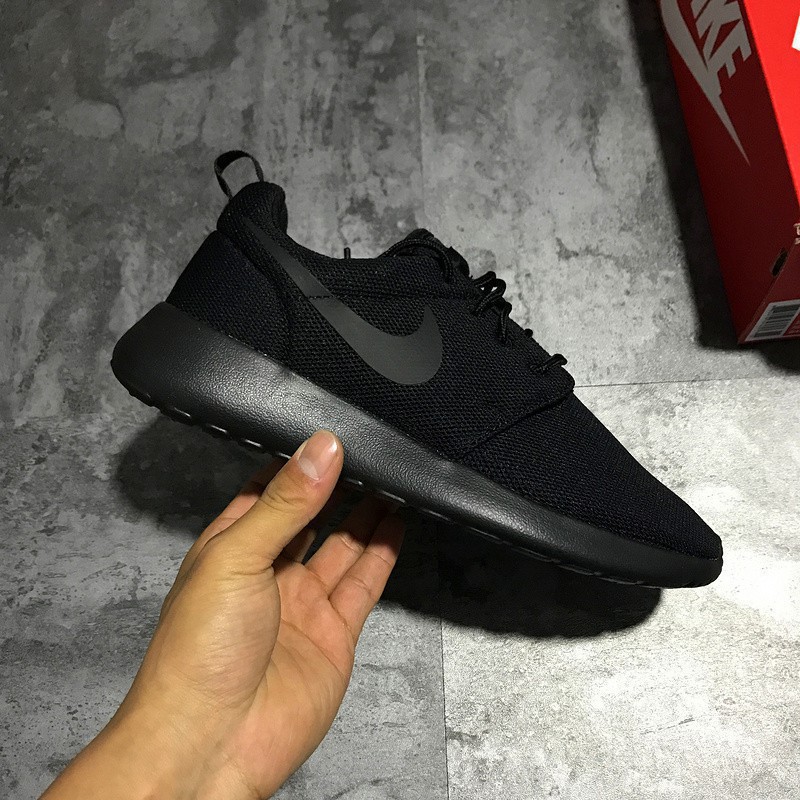 womens roshe run