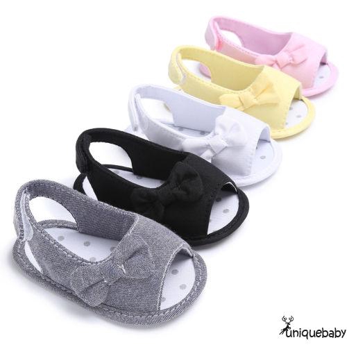 infant soft sole shoes
