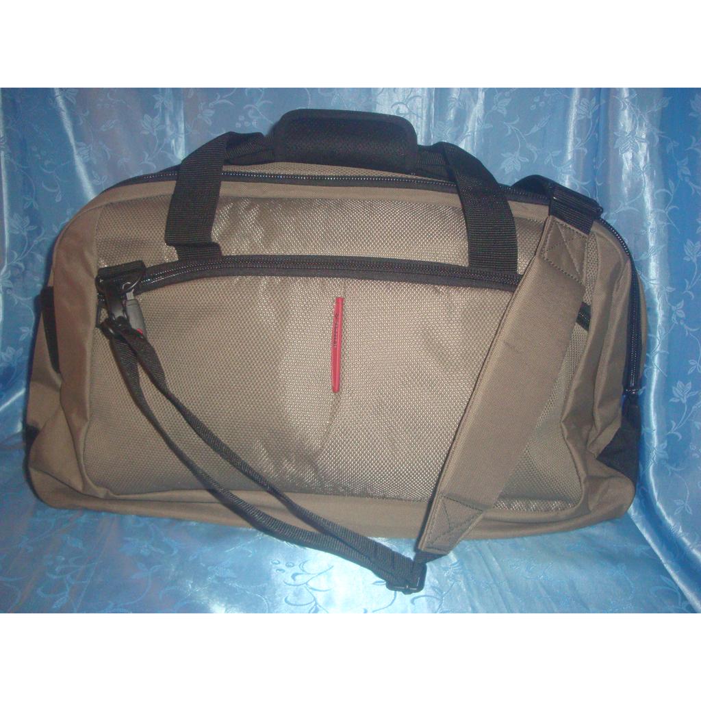 samsonite green luggage