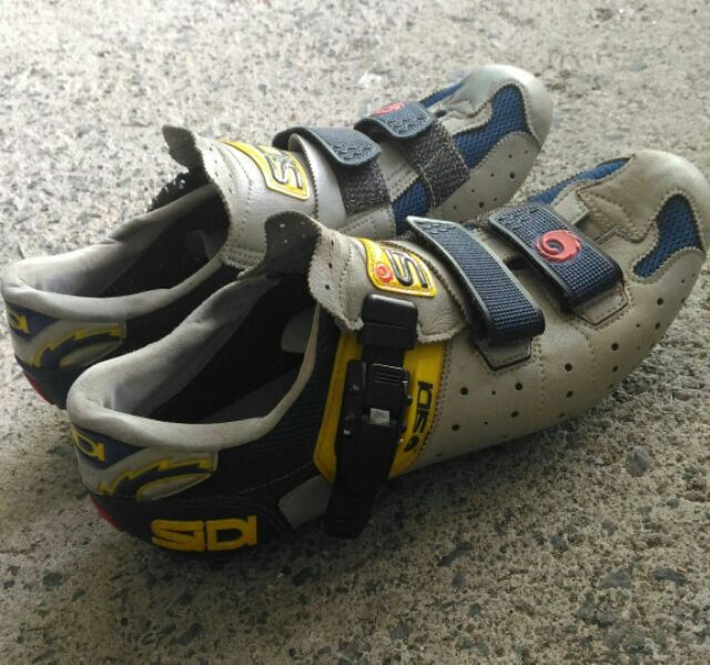 mens cycling shoes without cleats