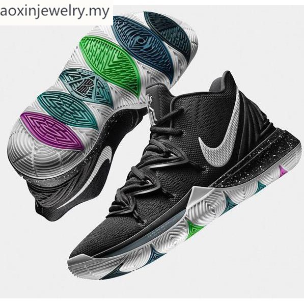 nike basketball shoes size 5