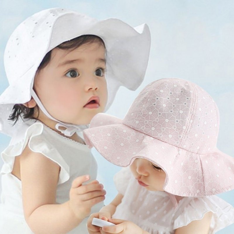 white sun hat toddler girl