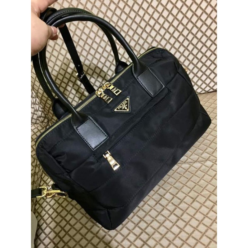 PRADA 2way Lampo Zipp | Shopee Philippines