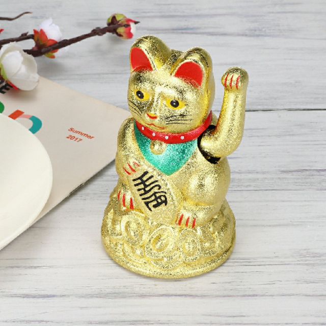 chinese lucky waving cat