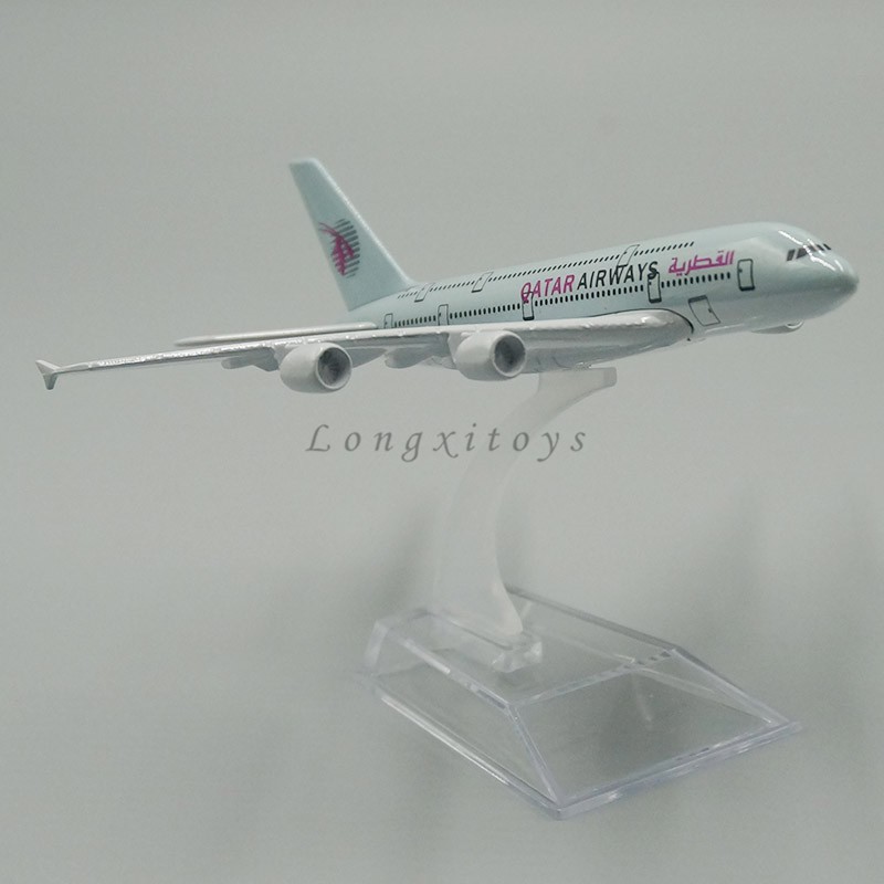 1:400 Diecast Metal Aircraft Model Toys Airbus A380 Qatar Airways 20cm Replica 