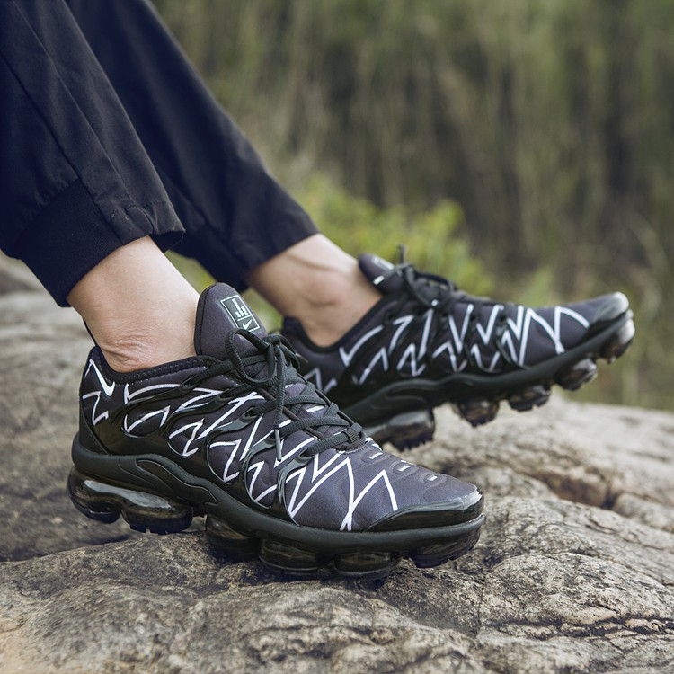 air max vapormax plus tn