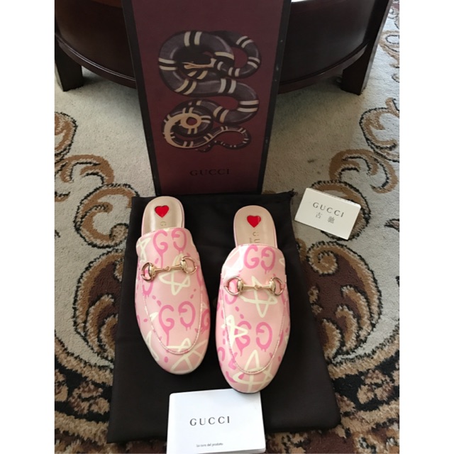 gucci ghost slippers