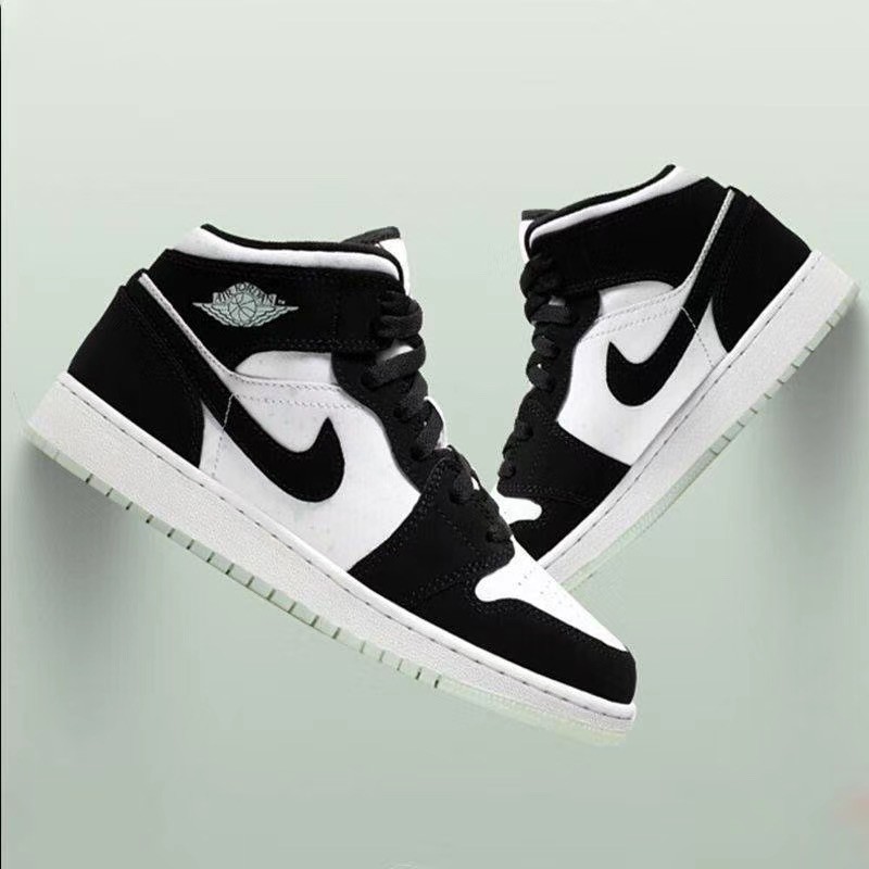 aj 1 mid panda