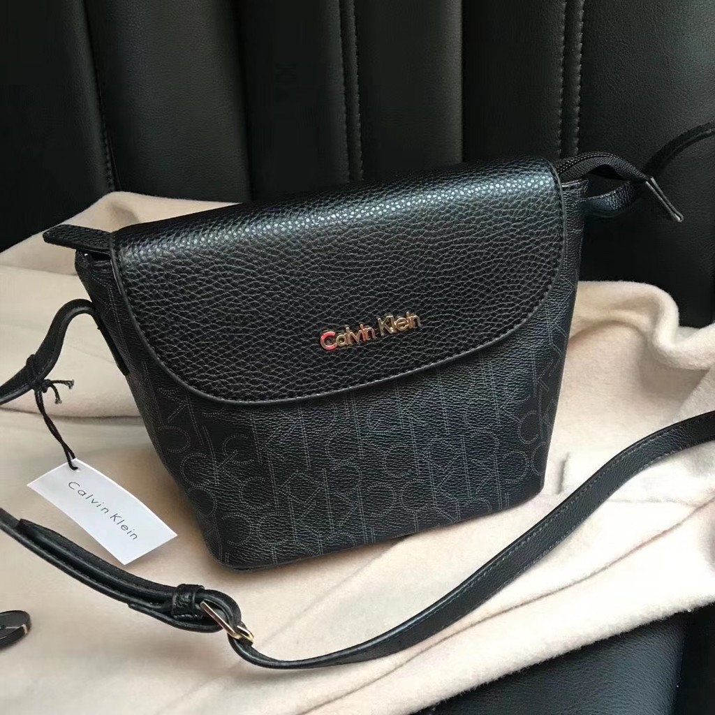 calvin klein jeans messenger bag