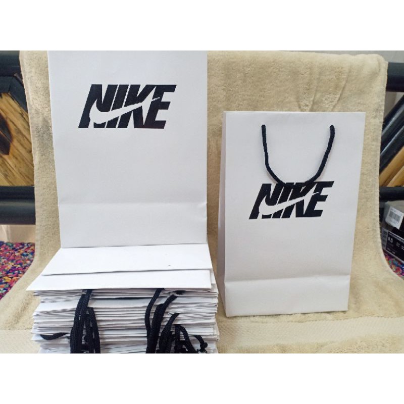 paper bag nike