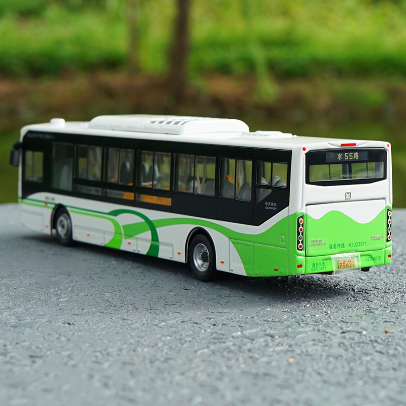 volvo toy bus