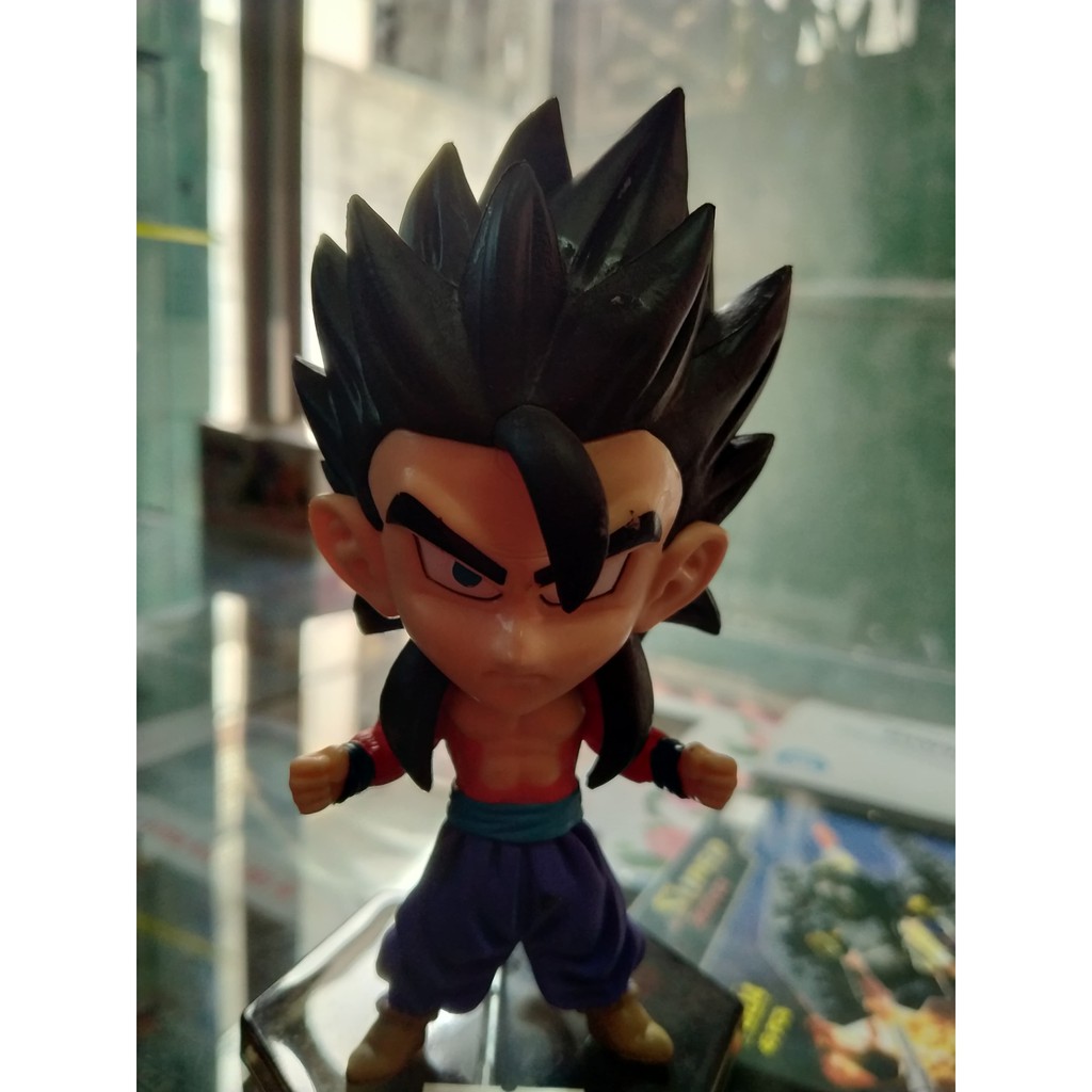 Dragon Ball Z Super Chibi (Big Head) Mini Action Figures ( Super Saiyan