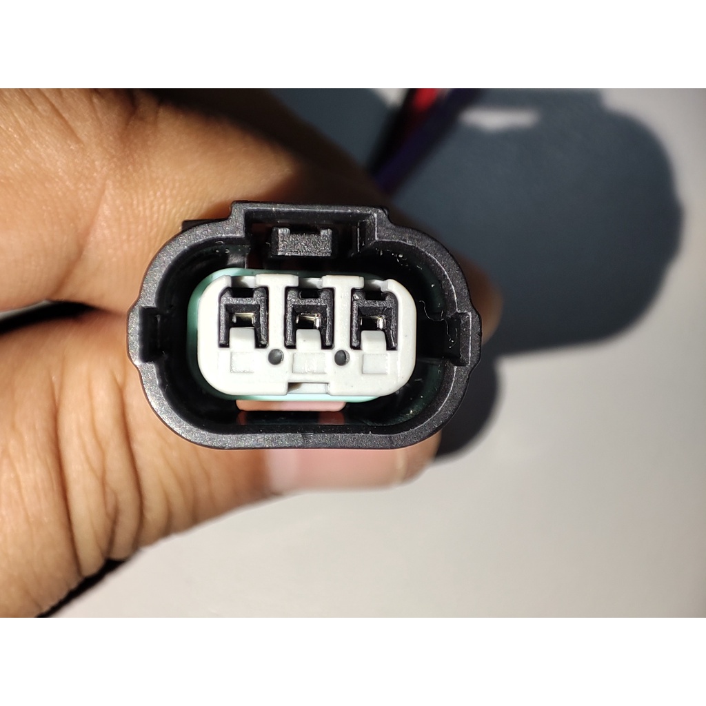 Global Parts Distributors 1712679 | A/C Pressure Transducer Connector
