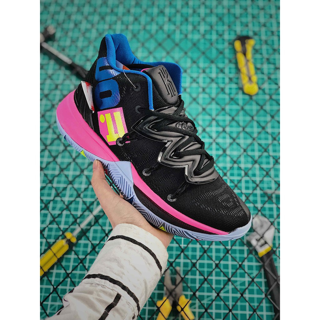 The @nike Kyrie 5 'Bred' colourway is coming. Stay locked on our