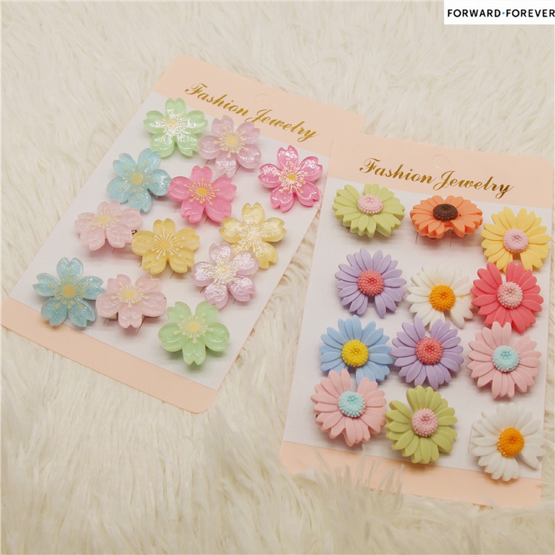 12pcs Simple Plastic Daisy Flower Cherry Blossom Combination Brooch Pin