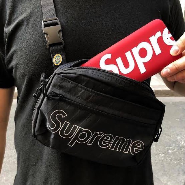 Supreme Fw18 Shoulder Bag Black